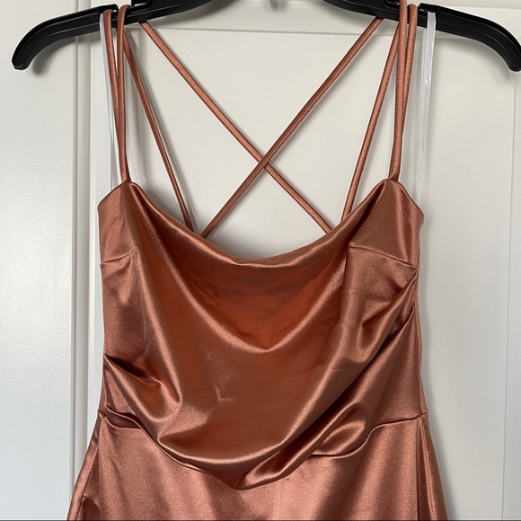 Windsor sold out satin formal maxi dress - Picture 2 of 5